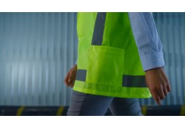 Chalecos reflectantes personalizados: alta visibilidad para obras, logística y staff de eventos